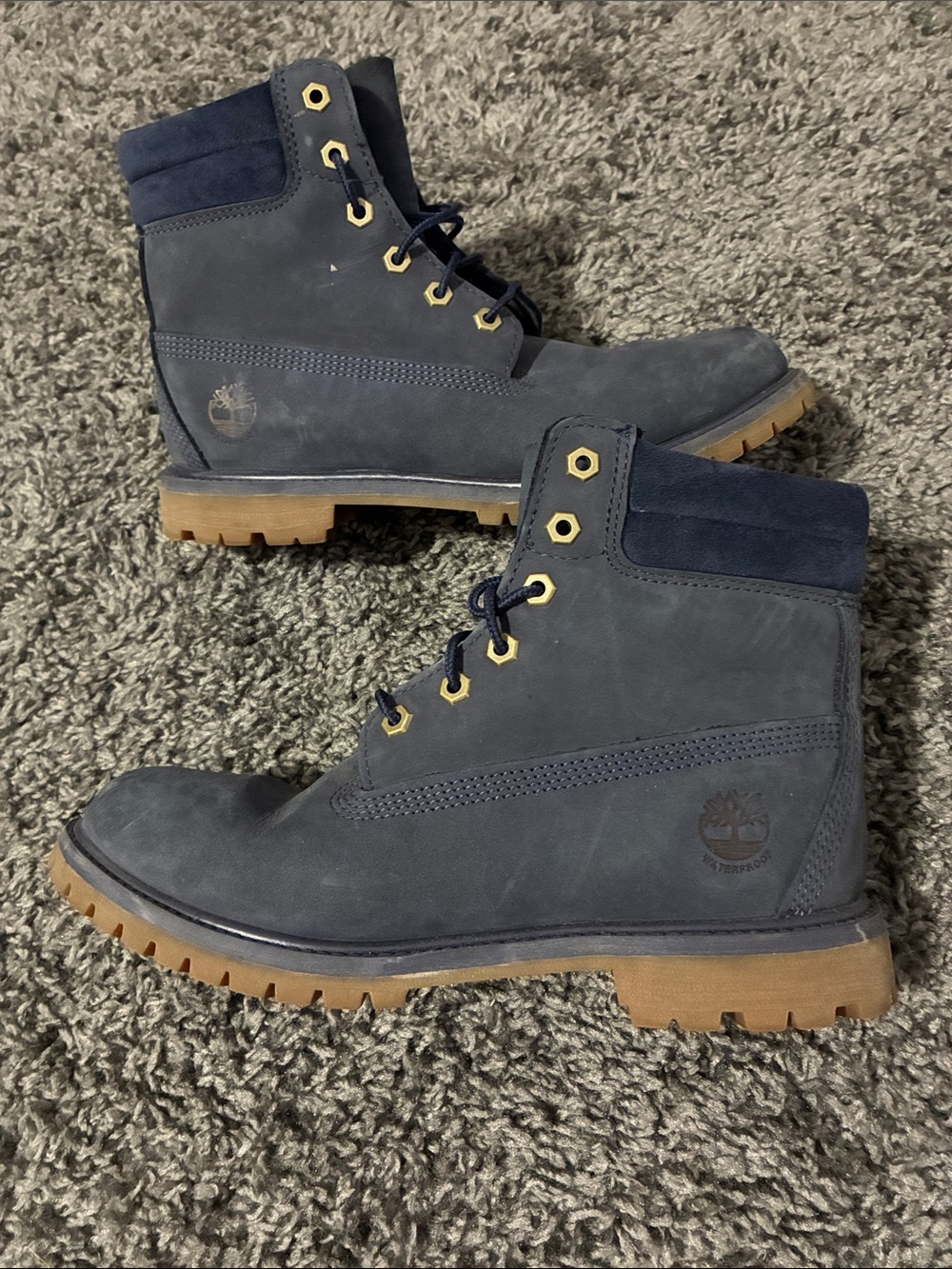 Navy blue Timberland premium